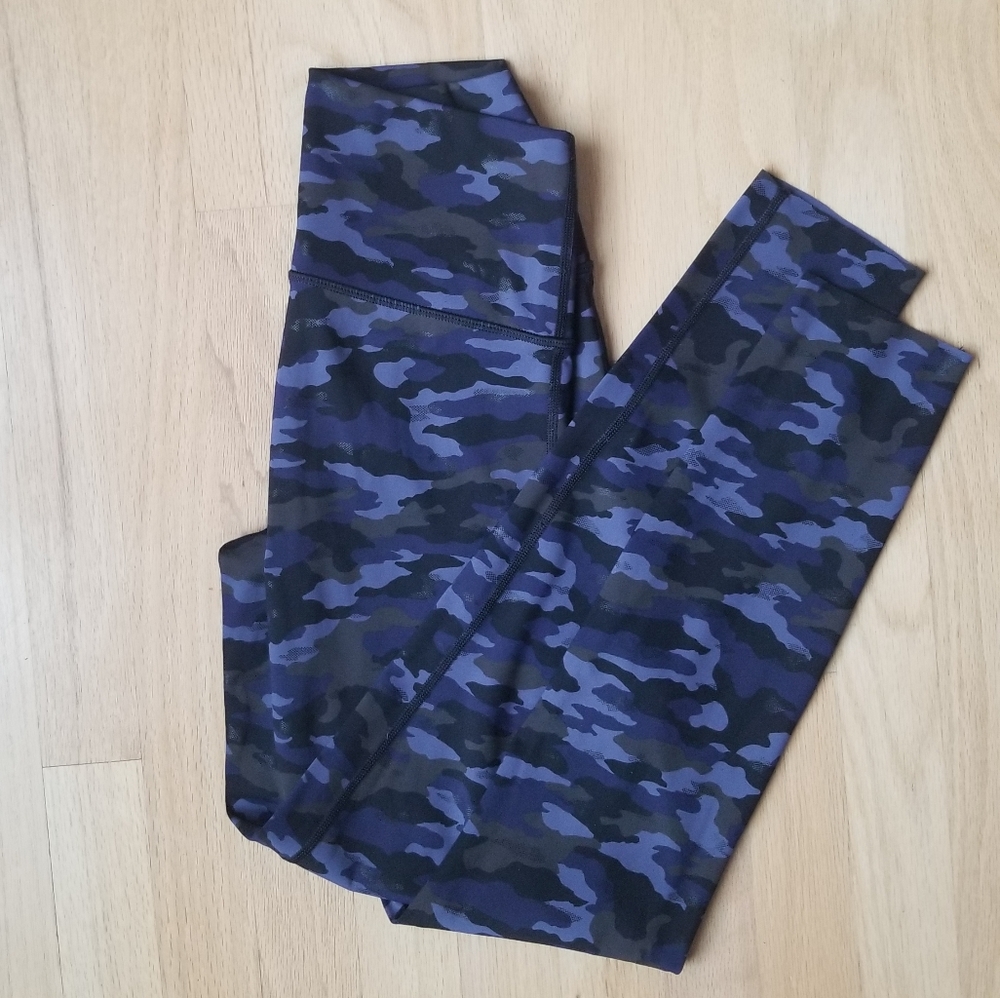 COPY - Aerie Blue Camo Chill Play Move Leggings